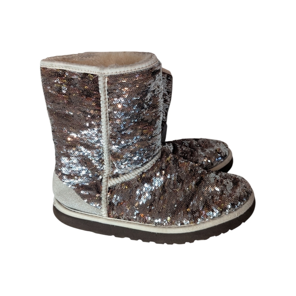 Ugg Classic Short Sequin Boots Women's 8 Ugg Boots Gold Uggs Sequin Uggs
